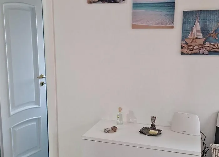 Degli Dei דירה *