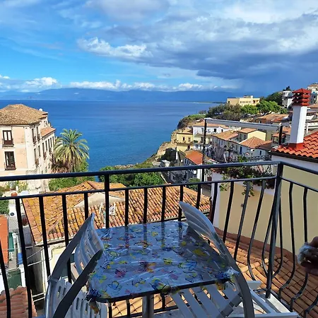 Degli Dei Pizzo (Calabria)