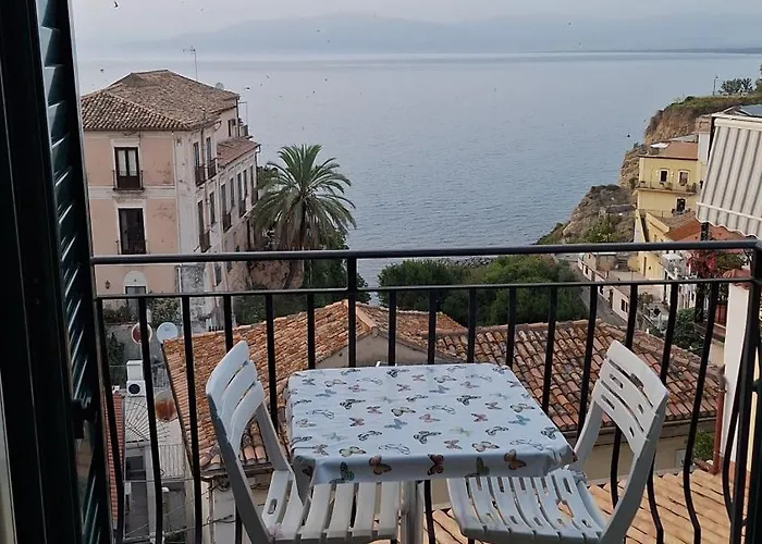 Degli Dei Pizzo (Calabria)