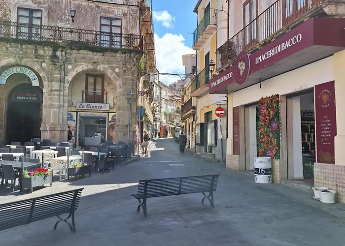 Degli Dei Pizzo (Calabria)